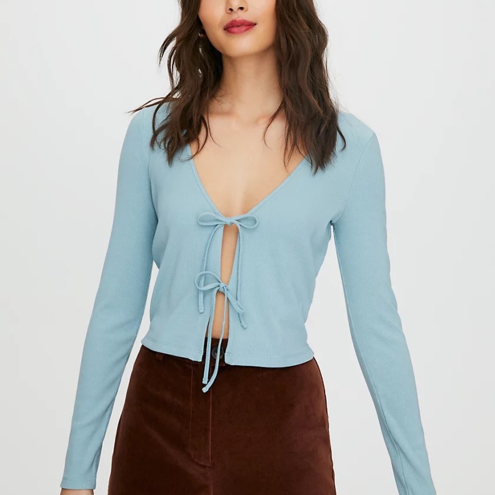 BLACK Aritzia Wilfred Tie-Front Longsleeve